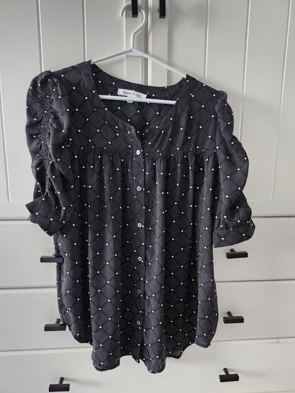 Rose & Olive Black Dot-Grid Button Front Women's Blouse